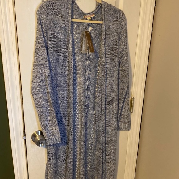 Francesca's Collections Sweaters - Francesca’s Long Cardigan